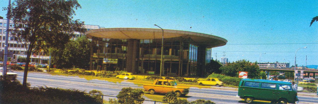 Savska cesta 58, salon namještaja 'Slovenijales', arhitekt Lujo Schwerer, sagrađen 1970., slikano oko 1980. godine